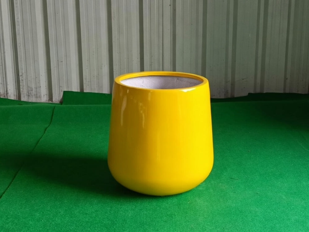 Minimalist Cylindrical FRP Planter